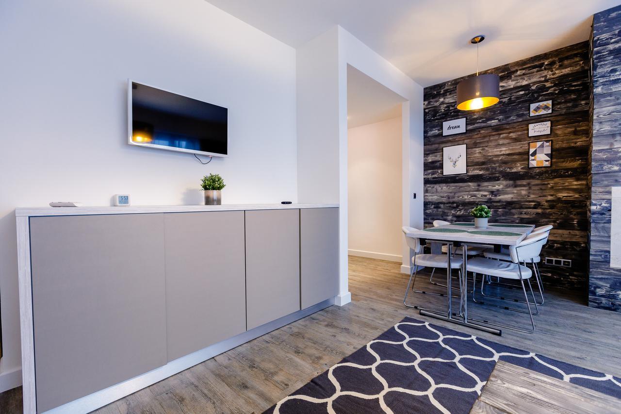 Pine Woods Apartment A28 In Silver Mountain Пояна-Брашов Экстерьер фото